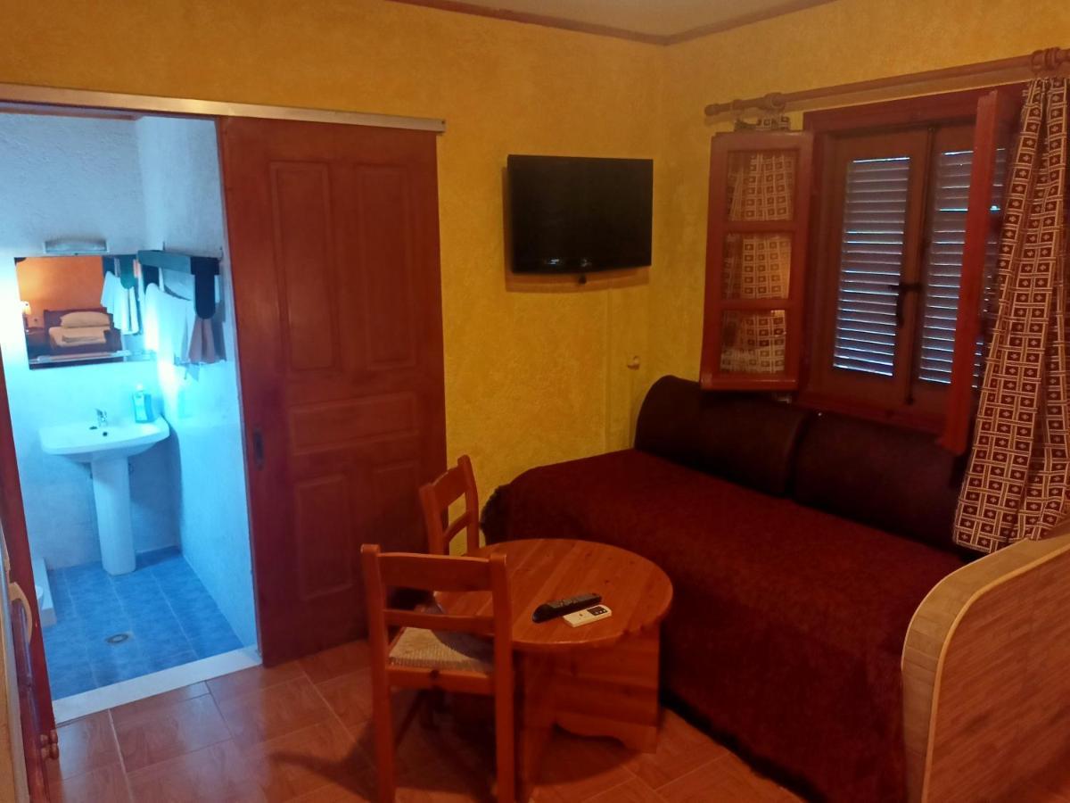 Sunrise Apartments Palekastro Bagian luar foto